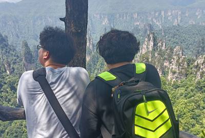 康輝接待獨(dú)立私家小包團(tuán)實(shí)況播放，康輝旅游，品質(zhì)看的見！