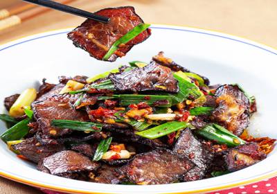 舌尖上的湘西密碼：十大土家苗寨風味，讓你體驗不一樣的煙火氣！